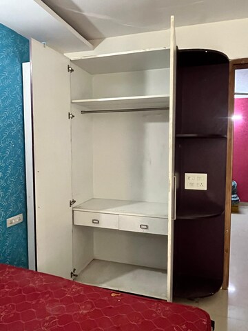 Furnished Amenities in 1 BHK Builder Floor at Sector 43 – for Rent