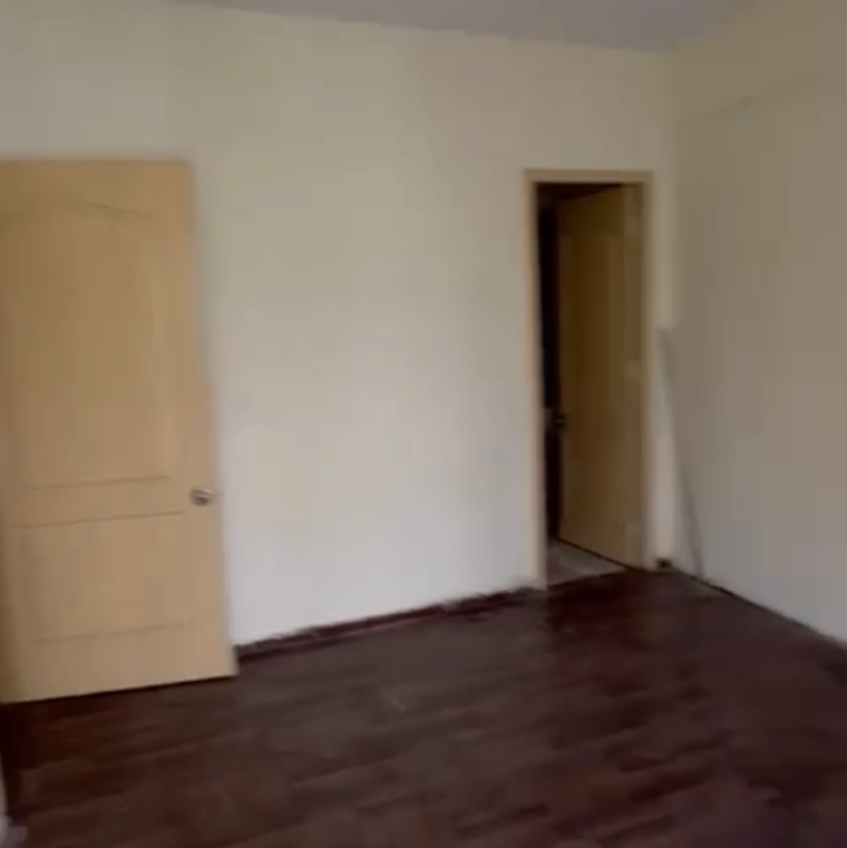 Room, paras-seasons 2 Bedroom 830 Sq.Ft. Apartment In Sector 168 Noida 9182677