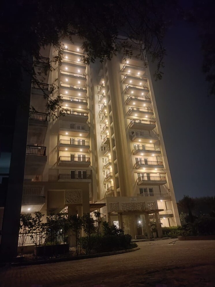 Exterior View, silverglades-the-melia 3 Bedroom 1845 Sq.Ft. Apartment In Sohna Sector 35 Gurgaon 9182626