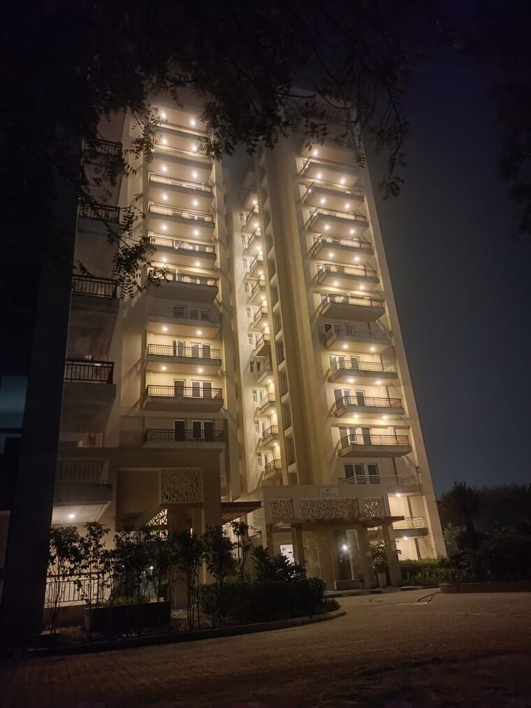 Exterior View, silverglades-the-melia 3 Bedroom 1845 Sq.Ft. Apartment In Sohna Sector 35 Gurgaon 9182626