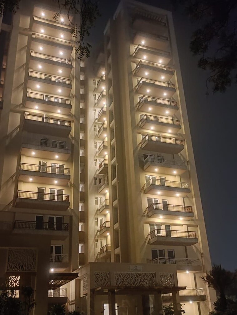 Exterior View, silverglades-the-melia 3 Bedroom 1845 Sq.Ft. Apartment In Sohna Sector 35 Gurgaon 9182626