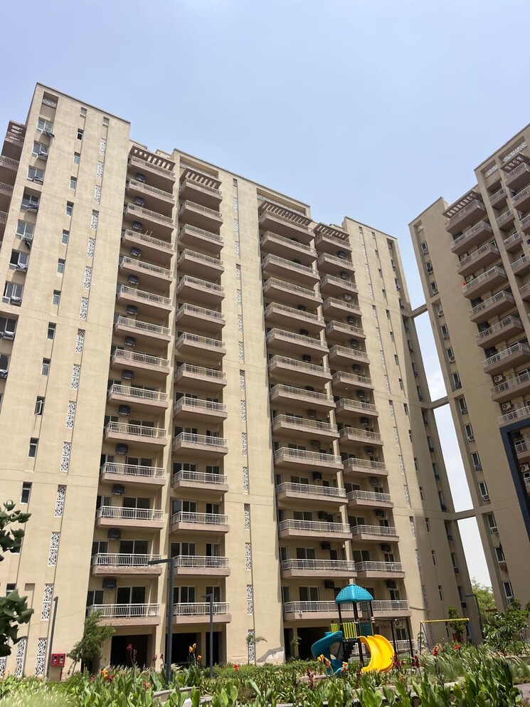 Exterior View, silverglades-the-melia 3 Bedroom 1845 Sq.Ft. Apartment In Sohna Sector 35 Gurgaon 9182626