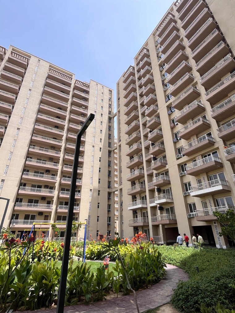 Exterior View, silverglades-the-melia 3 Bedroom 1845 Sq.Ft. Apartment In Sohna Sector 35 Gurgaon 9182626
