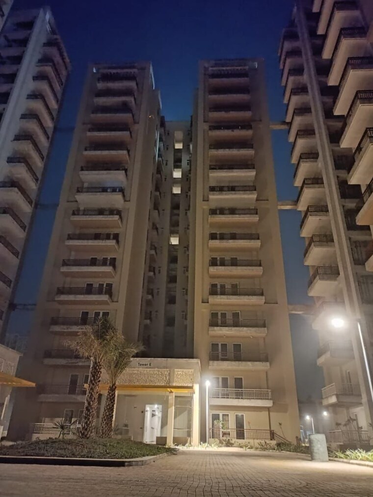 Exterior View, silverglades-the-melia 2.5 Bedroom 1465 Sq.Ft. Apartment In Sohna Sector 35 Gurgaon 9182721