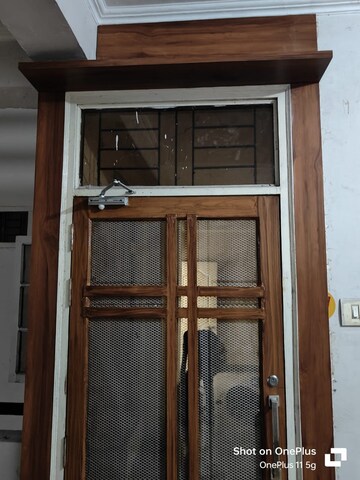 Furnished Amenities in 3 BHK Apartment at Silver Line H Block, Chinhat – for Rent