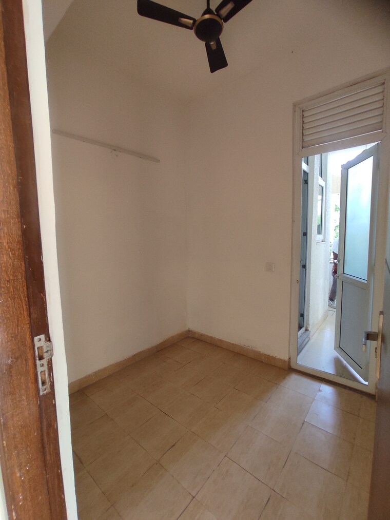 Room, shapoorji-pallonji-joyville-gurgaon 2 Bedroom 915 Sq.Ft. Apartment In Sector 102 Gurgaon 9182792