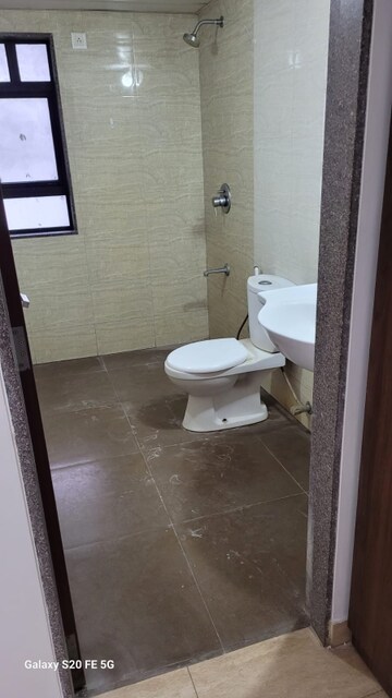 Bathroom in 2 BHK Apartment at Kadamba Plateau – for Rent