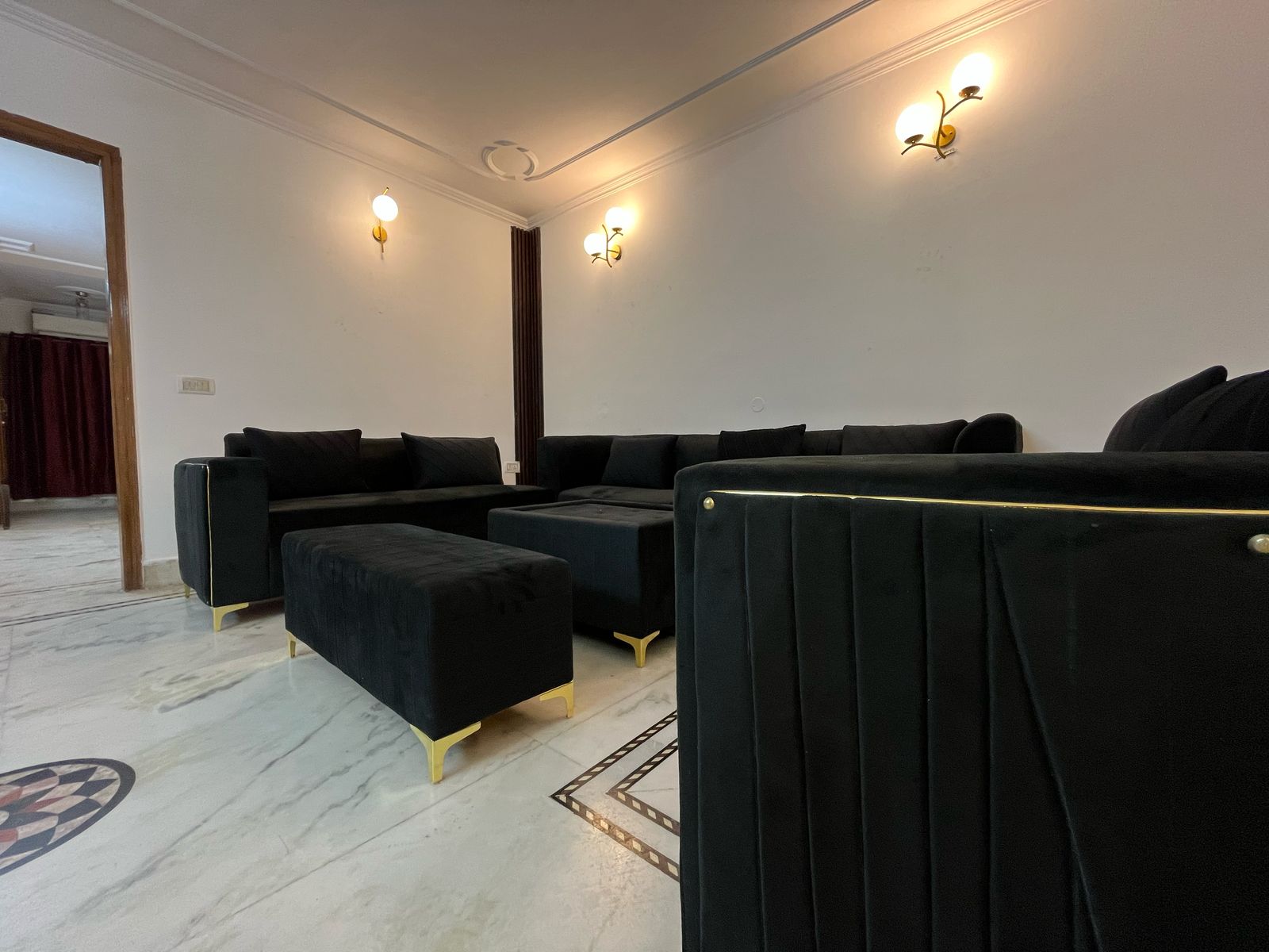 4 BHK Apartment For Rent in Chhatapur 