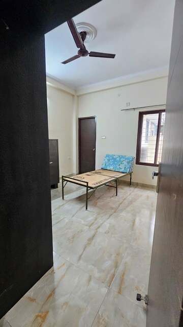 Bedroom in 2 BHK Independent House at Chinhat – for Rent