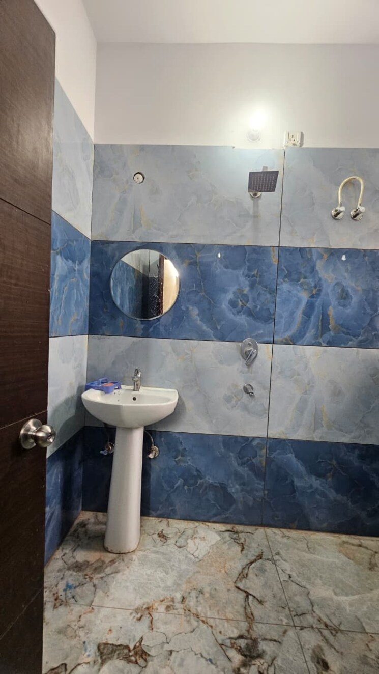Bathroom, chinhat 2 Bedroom 1000 Sq.Ft. Independent House In Chinhat Lucknow 9182871