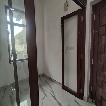  3 BHK Builder Floor at Eros Rosewood City, Rosewood City – for Rent