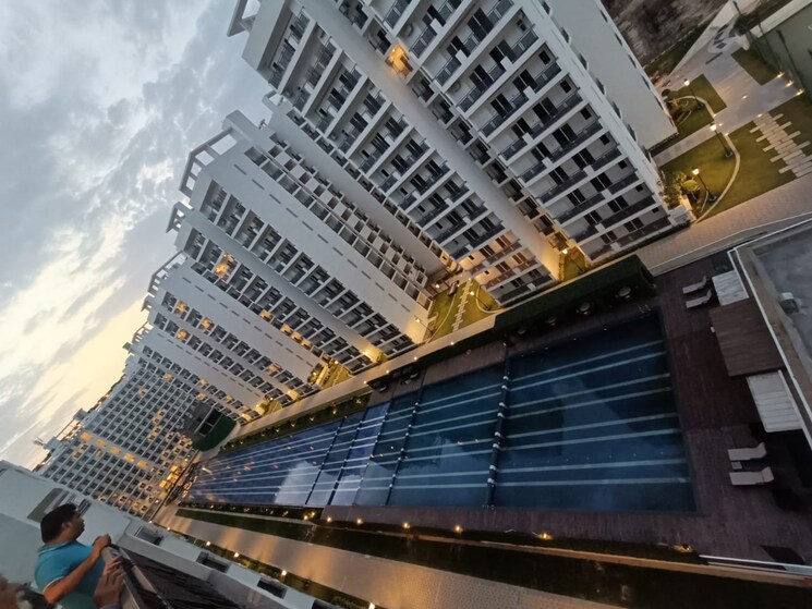 Exterior View, central-park-lake-front-towers 3 Bedroom 1789 Sq.Ft. Apartment In Sohna Sector 33 Gurgaon 9182903