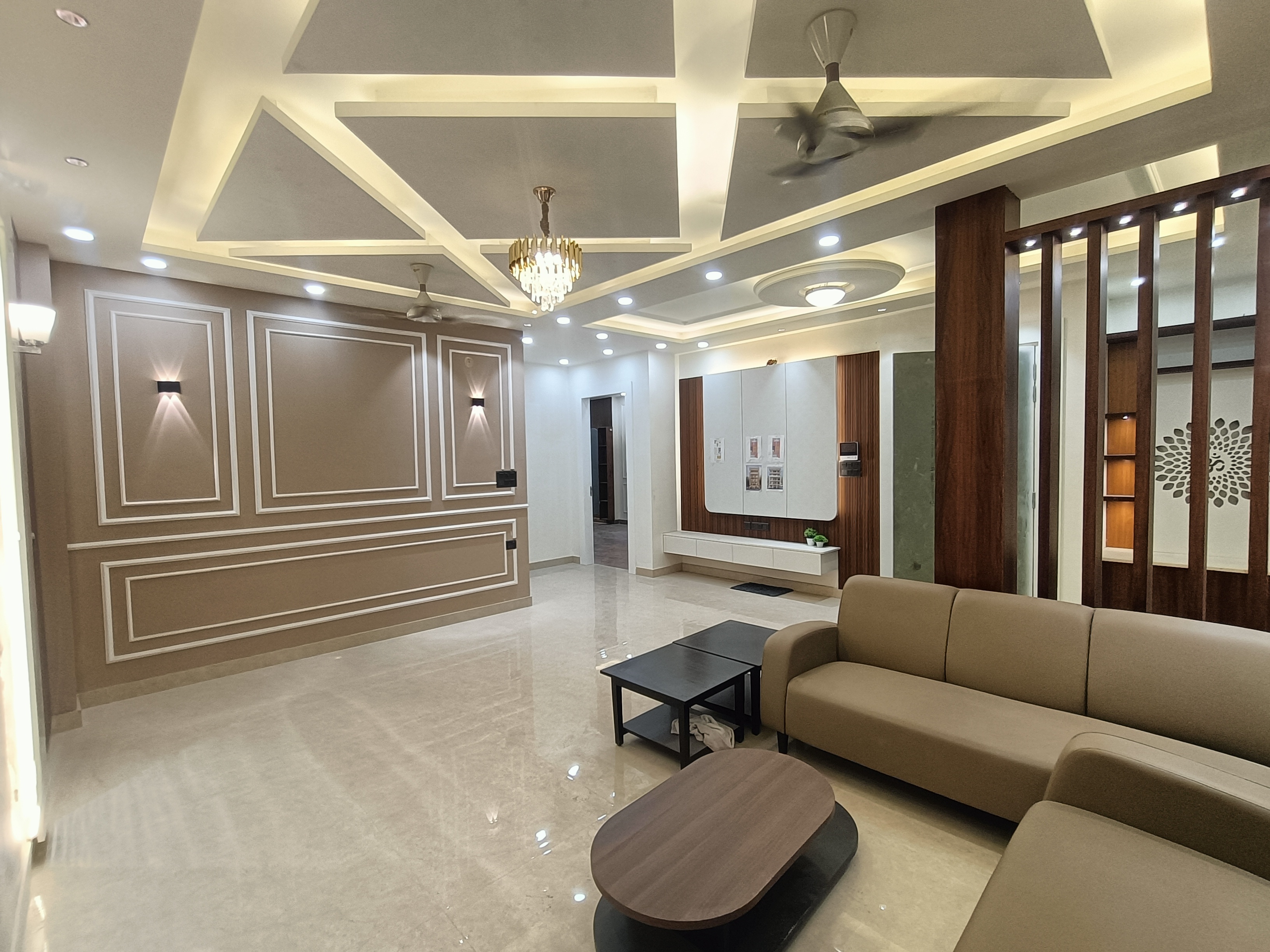 3 BHK + Servant Room 2250 Sq.Yd. Builder Floor in BP Homes