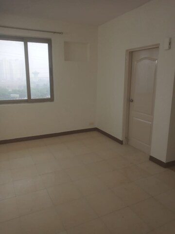 3 BHK Apartment For Rent in Assotech Springfields, Zeta I Greater Noida