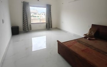 2 BHK Builder Floor For Rent in Sector 21