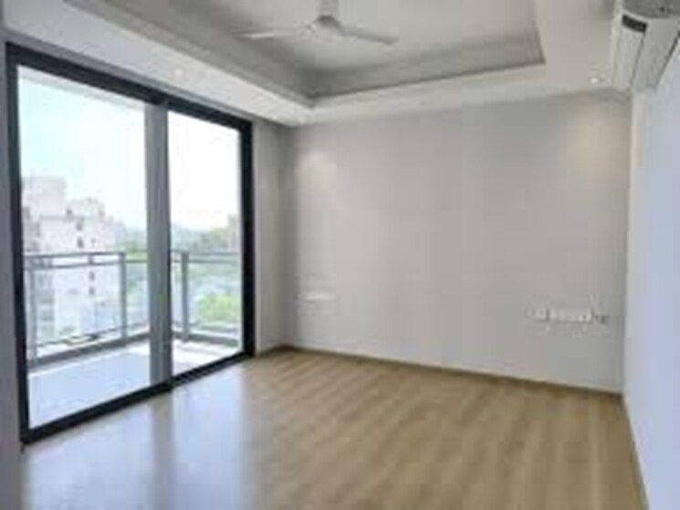 Room, sector 38 2 Bedroom 165 Sq.Yd. Apartment In Sector 38 Gurgaon 9182932