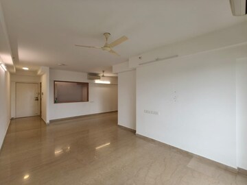 Room in 3 BHK Apartment at Adani Ten BKC, Bandra East – for Rent