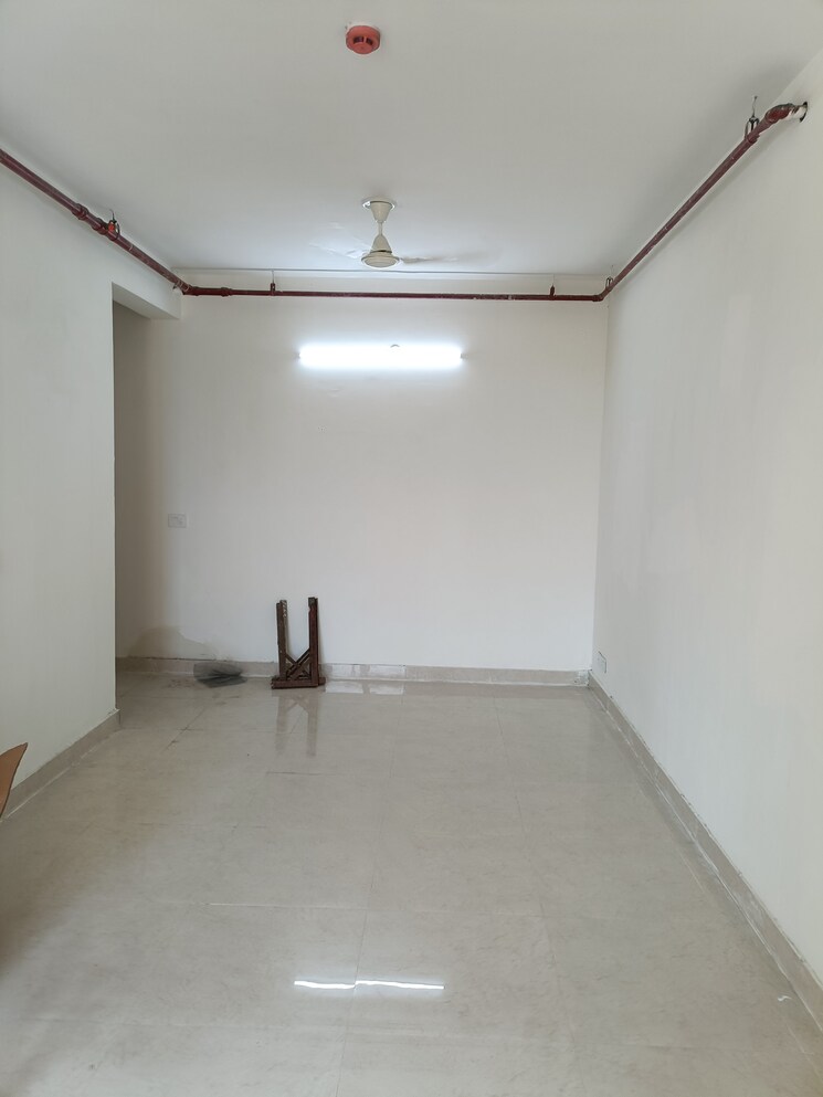 Room, signature-global-prime 2 Bedroom 834 Sq.Ft. Apartment In Sector 63a Gurgaon 9183012