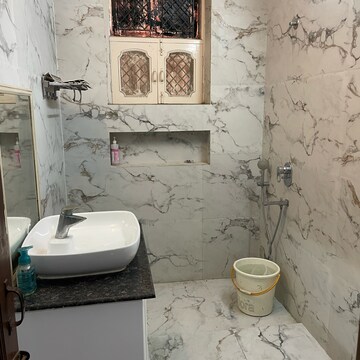 Bathroom in 4 BHK Independent House at Sector 21d – for Rent