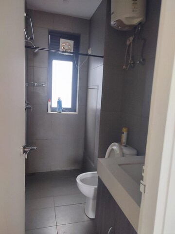 Bathroom in 2 BHK Apartment at Ireo Skyon, Sector 60 – for Rent