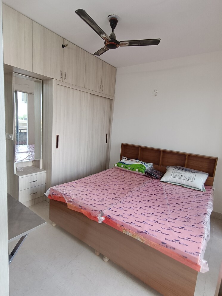 Bedroom, signature-global-prime 2 Bedroom 834 Sq.Ft. Apartment In Sector 63a Gurgaon 9183087
