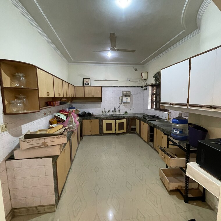 Kitchen, sector 21d 4 Bedroom 500 Sq.Yd. Independent House In Sector 21d Faridabad 9183088