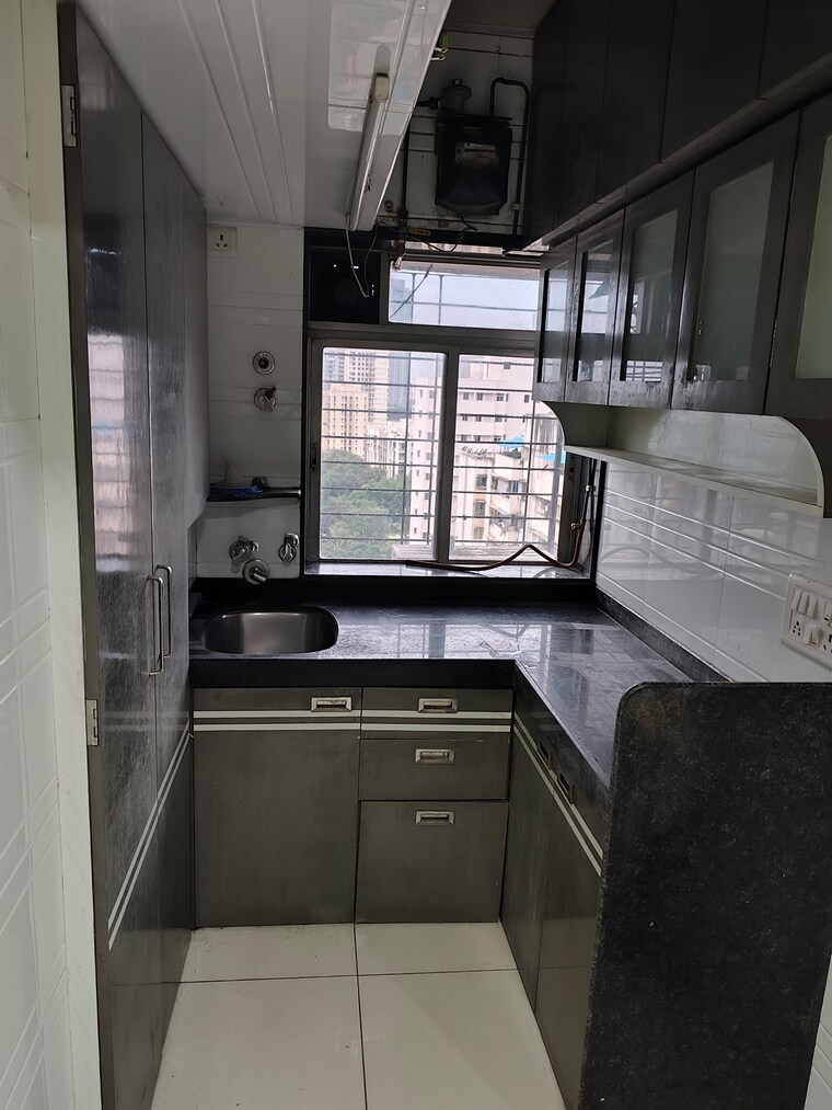 Kitchen, fulrani-chs-dharamveer-nagar 1 Bedroom 400 Sq.Ft. Apartment In Dharamveer Nagar Thane 9183119