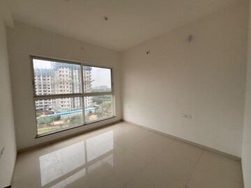 Room in 2 BHK Apartment at Godrej Boulevard, Manjari – for Rent