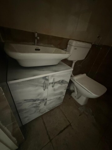 Bathroom in 3 BHK Apartment at ROF Alante, Sector 108 – for Rent