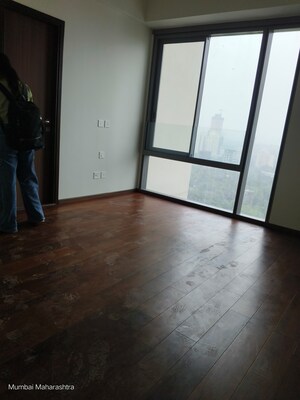 Room in 2 BHK Apartment at Runwal Nirvana, Parel – for Rent