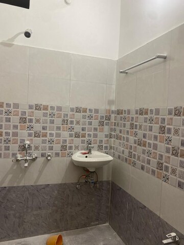 Bathroom in 2 BHK Independent House at Gomti Nagar – for Rent
