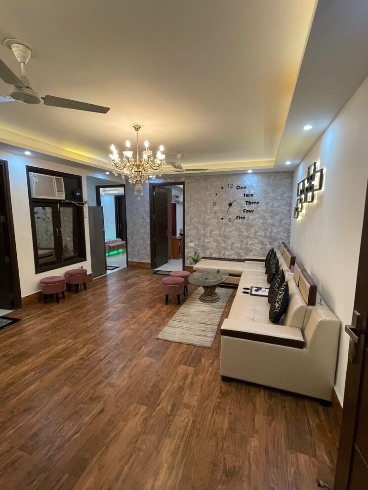 Living Room, saket 3 Bedroom 1500 Sq.Ft. Builder Floor In Saket Delhi 9183165