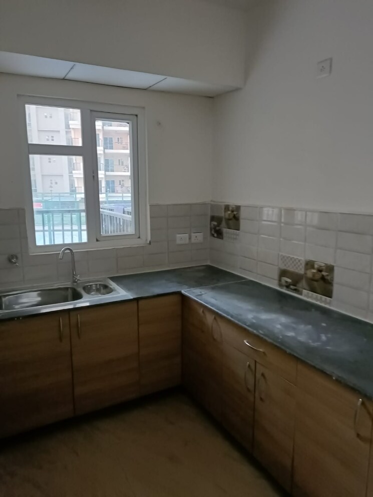 Kitchen, gaur-city-2-14th-avenue 2 Bedroom 614 Sq.Ft. Apartment In Sector 16c Greater Noida Greater Noida 9183172