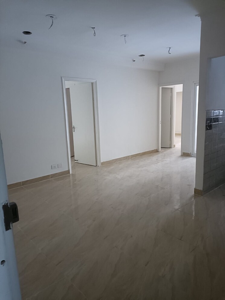 Room, gaur-city-2-14th-avenue 2 Bedroom 614 Sq.Ft. Apartment In Sector 16c Greater Noida Greater Noida 9183172