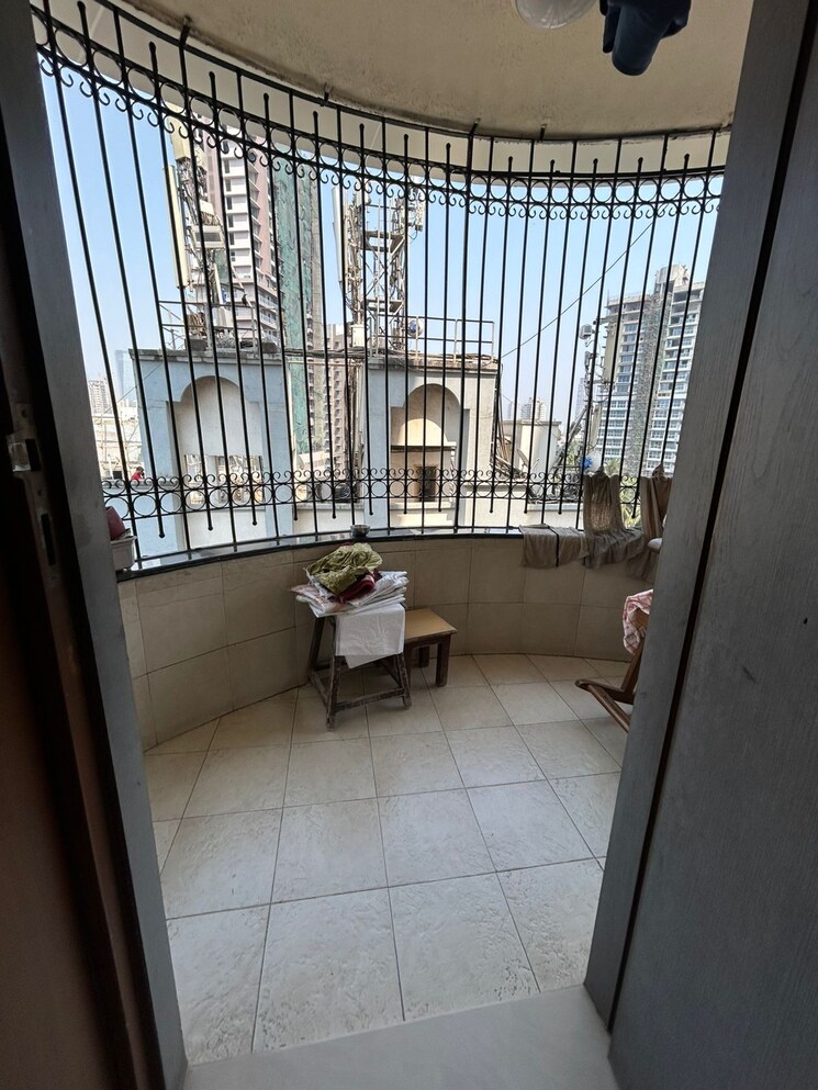Balcony, atlanta-heights 2 Bedroom 1500 Sq.Ft. Apartment In Prabhadevi Mumbai 9183181