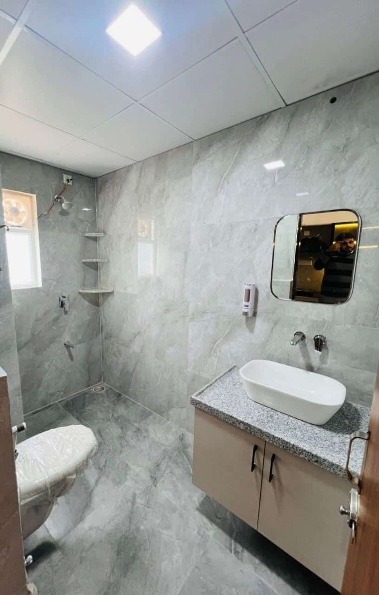 Bathroom, eternal-manhattan-riviera 1 Bedroom 650 Sq.Ft. Apartment In Jagatpura Jaipur 9183285