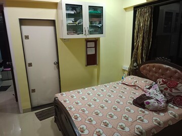 Bedroom in 2 BHK Apartment at Lower Parel – for Rent