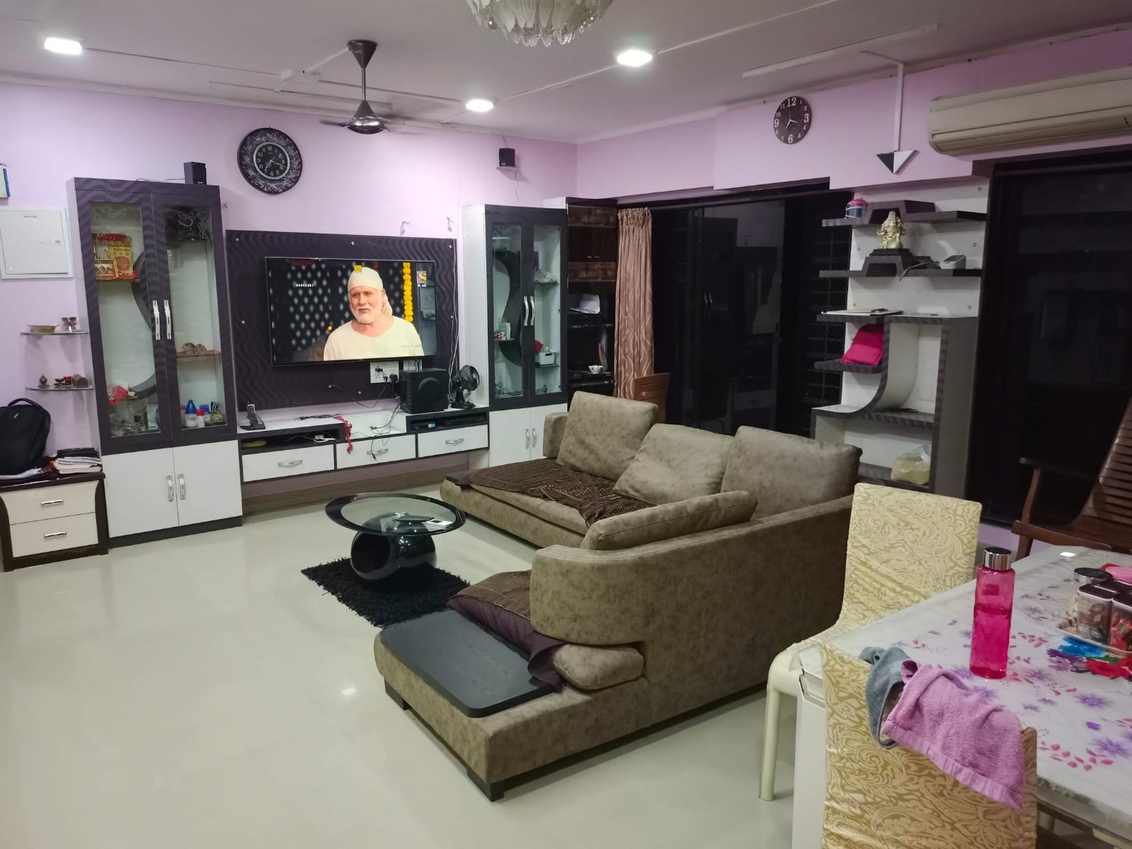 2 BHK + Extra Room Apartment For Rent in Sai Dhara Chs