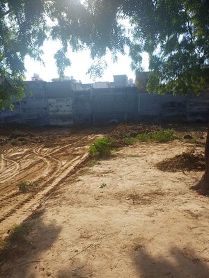  Plot – Garden View at Dheeraj Nagar - for Sale