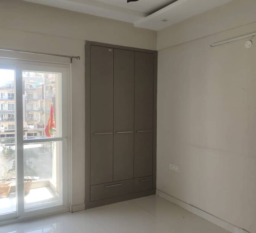 3 BHK Apartment For Rent in Motiaz Royal Citi