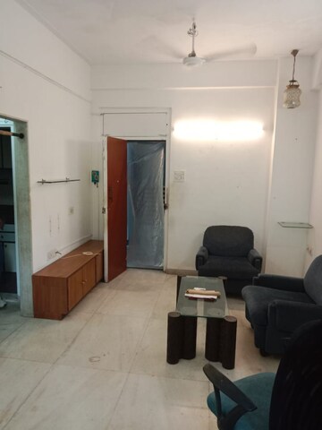 Living Room in 1 BHK Apartment at Chandralok Apartment B Wing, Malabar Hill – for Rent