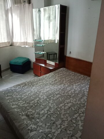 Bedroom in 1 BHK Apartment at Chandralok Apartment B Wing, Malabar Hill – for Rent