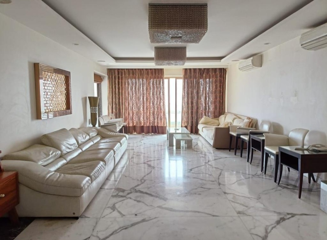6 BHK + Pooja Room 2298 Sq.Ft. Apartment in Rustomjee Paramount