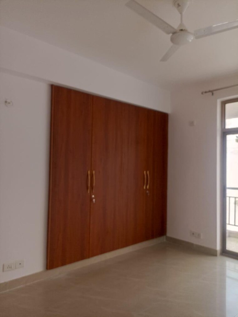 Room, nbcc-heights 4 Bedroom 2462 Sq.Ft. Apartment In Sector 89 Gurgaon 9183422