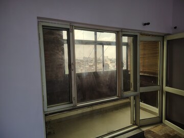 Balcony in 2 BHK Apartment at Shipra Krishna Vista, Ahinsa Khand 1 – for Rent
