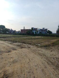 Plot For Sale in Bhopani