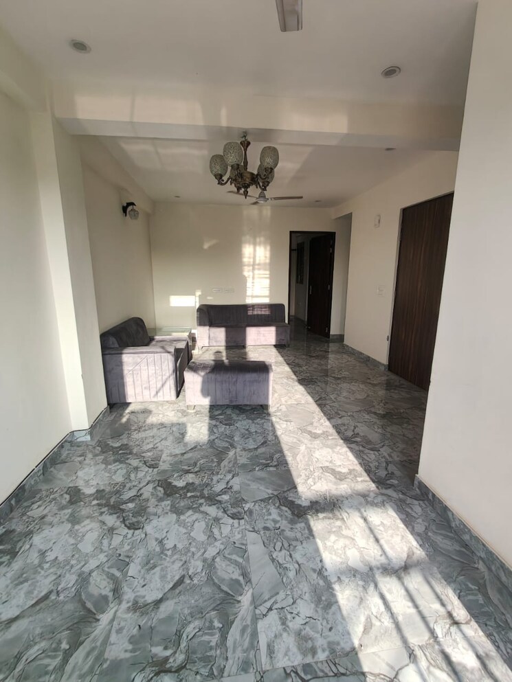 Living Room, chattarpur 2 Bedroom 900 Sq.Ft. Apartment In Chattarpur Delhi 9183445