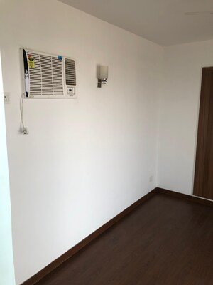 Room in 2 BHK Apartment at Umang Winter Hills, Sector 77 – for Sale