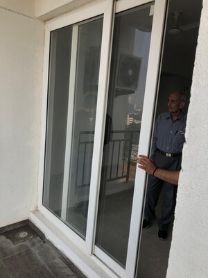  2 BHK Apartment at Umang Winter Hills, Sector 77 – for Sale