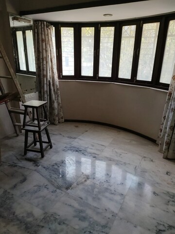 Room in 2 BHK Apartment at Kalpita Apartment, Andheri East – for Rent
